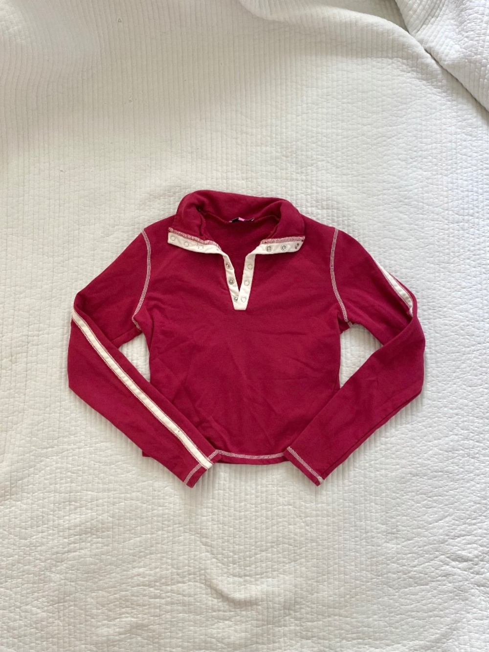 Red white edikted top